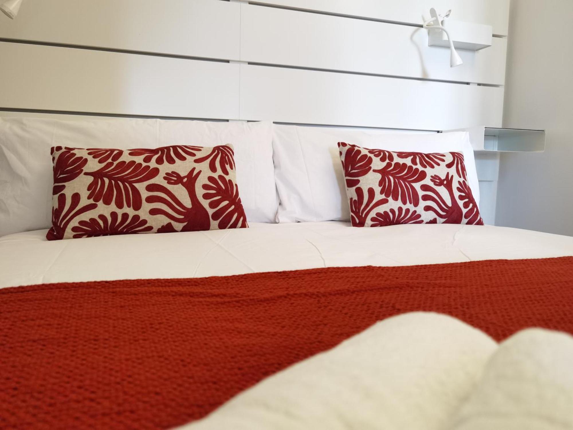M&E Agency Apartments Valencia 277 By Marta And Emanuele Βαρκελώνη Δωμάτιο φωτογραφία